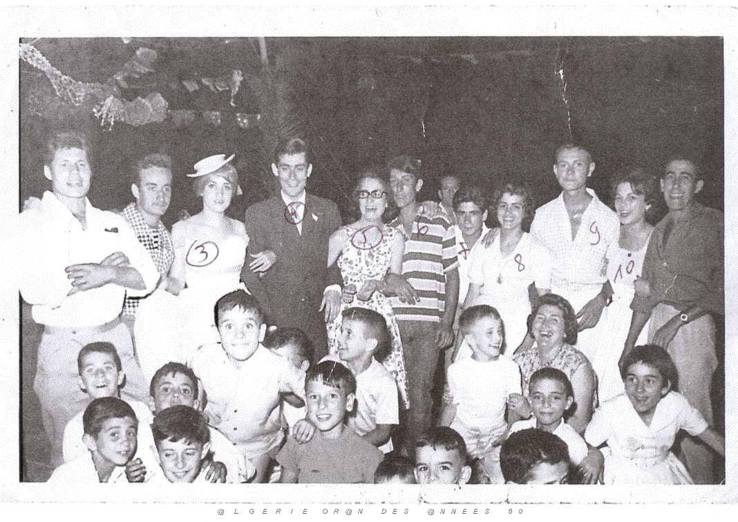 FAMILLE 19XX 204.JPG
